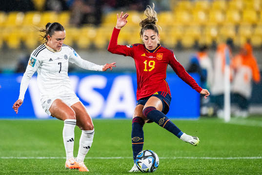 Melissa Herrera of Costa Rica and Olga Carmona of Spain