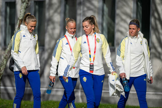 Fridolina Rolfö, Caroline Seger, Linda Sembrant and Olivia