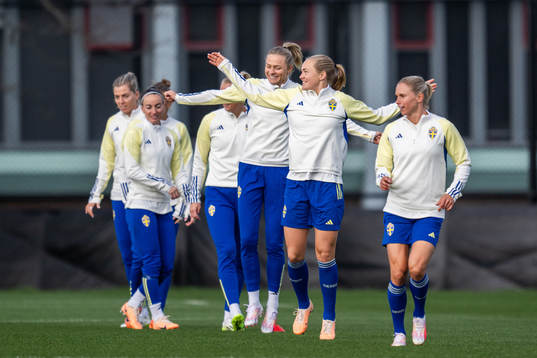 Fridolina Rolfö and Magdalena Eriksson of the Swedish