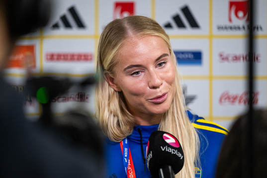 Stina Lennartsson of the Swedish women's football team at a