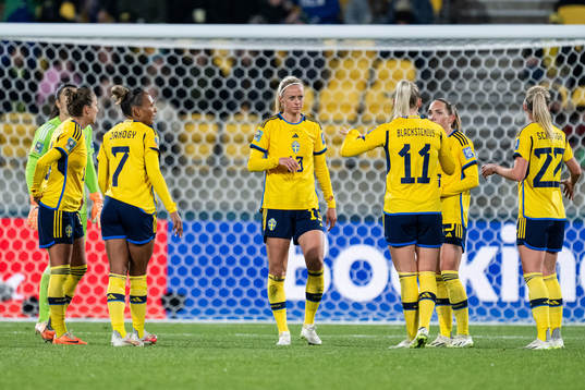 Filippa Angeldahl, Madelen Janogy, Amanda Ilestedt, Stina