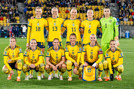 The starting eleven of Sweden pose for a photo
