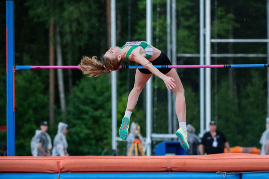 Ellen Ekholm, Ullevi FK, tävlar damernas höjdhopp