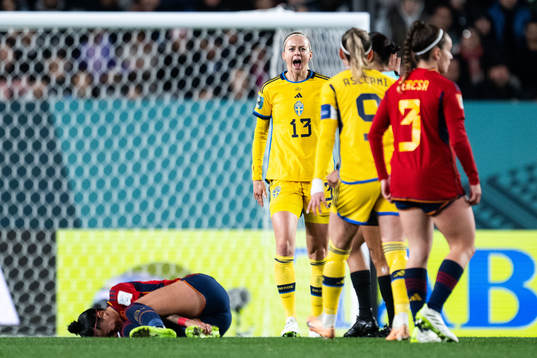 Amanda Ilestedt of Sweden reacts