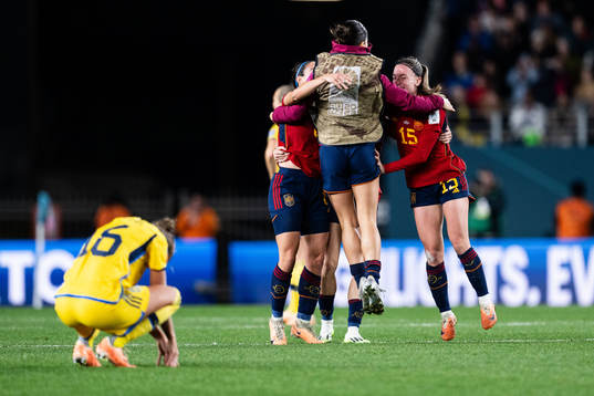 Eva Navarro of Spain celebrates with team mates and Filippa