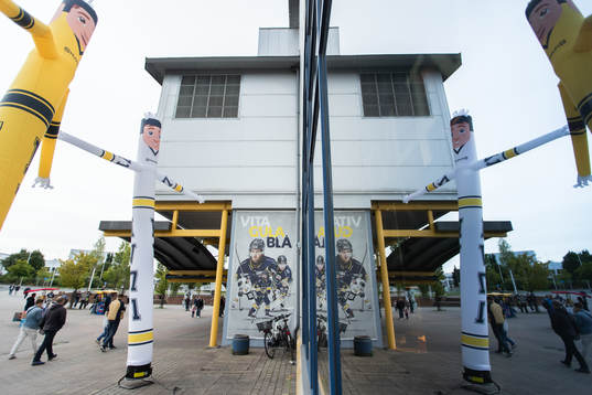 Utanför Husqvarna Garden