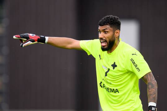 Värnamos målvakt Jonathan Ursin Rasheed