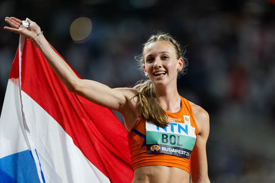 Femke Bol of the Netherlands celebrates