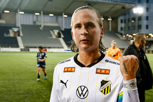 Bläddra bland fler bilder av Fotboll, Damallsvenskan, Linköping - Häcken