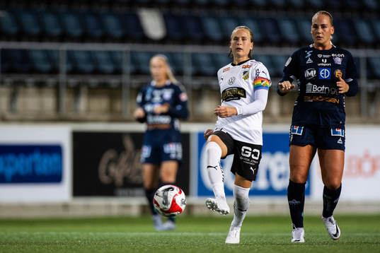 Häckens Filippa Curmark och Linköpings Cathinka Tandberg