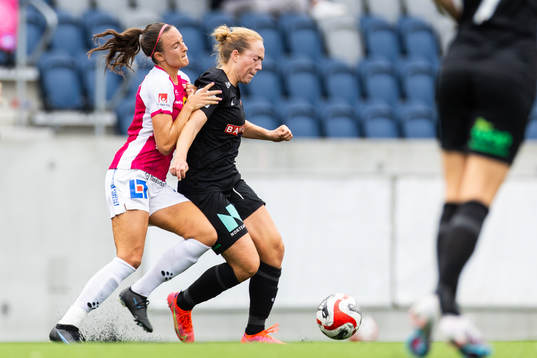 IK Uppsalas Taryn Ries och Brommapojkarnas Alice Ahlberg