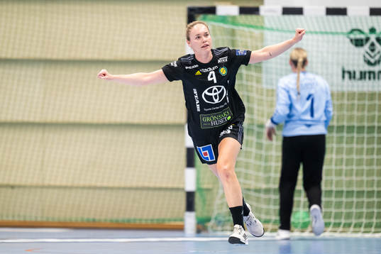 Sävehofs Thea Stankiewicz jublar