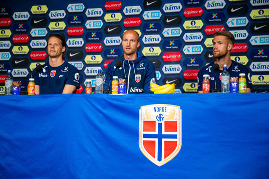 Goalkeeper Ørjan Håskjold Nyland, player manager Brede