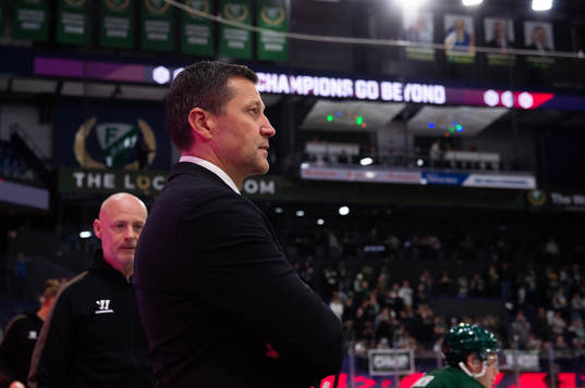 Assistant coach Thomas Rhodin of Färjestad