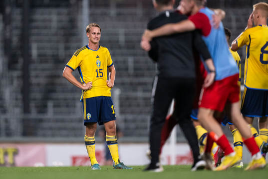 Oscar Vilhelmssonof Sweden looks dejected
