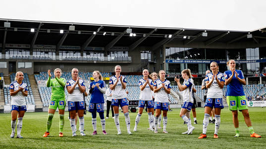 IFK Norrköpings spelare jublar