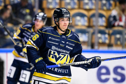 HV71s Olle Strandell innan ishockeymatchen i SHL mellan