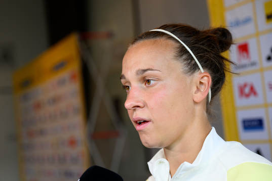 Julia Zigiotti Olme is being interviewed