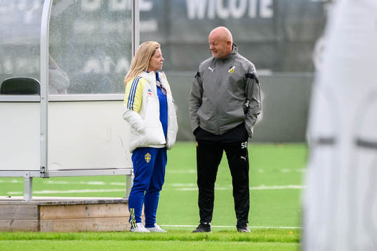 Team Manager Marika Domanski Lyfors and er-Mathias Høgmo,