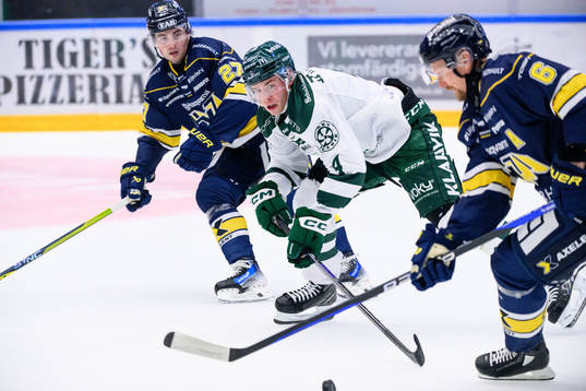 HV71s Robert Nardella och Färjestads Oscar Lawner