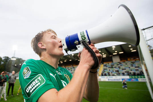 Jönköpings Södras Elias Nordström jublar
