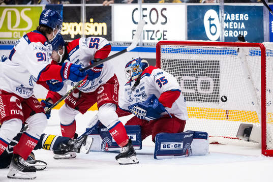 HV71s Isac Brännström gör 2-0