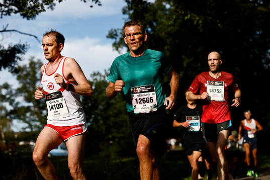 Deltagare i klasserna Män och Kvinnor 15 km