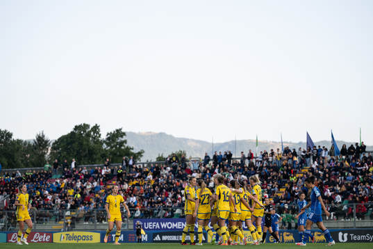 Players of Sweden celebrate