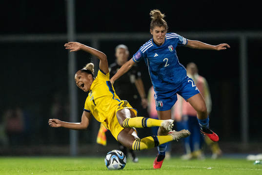Madelen Janogy of Sweden and Valentina Bergamaschi of Italy