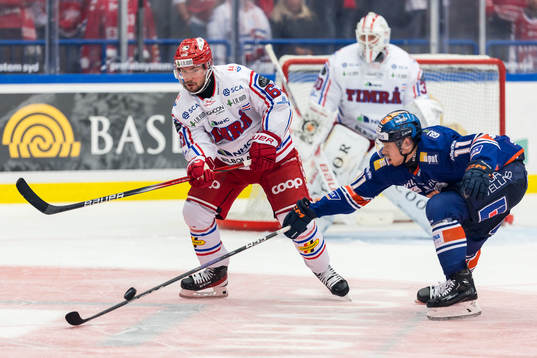 Timrås Elmeri Eronen och Växjös Kalle Kossila