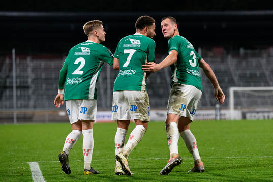 Jönköpings Södras Alexander Berntsson jublar