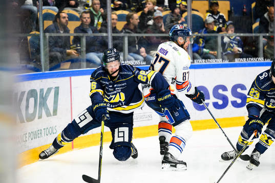 HV71s Tommi Tikka