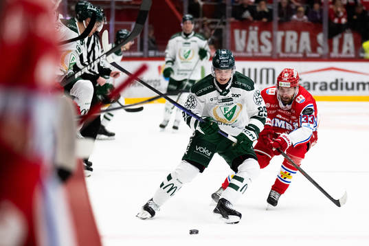 Färjestads Lucas Forsell och Timrås Albin Lundin