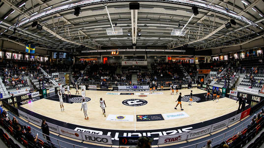Uppvärmning i Stadium Arena