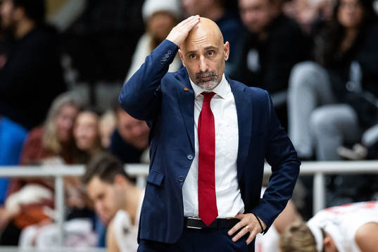 Uppsalas tränare Panagiotis Nikolaidis deppar