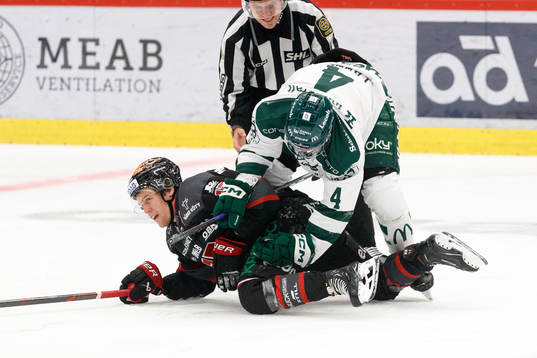 Örebros William Wikman och Färjestads Oscar Lawner