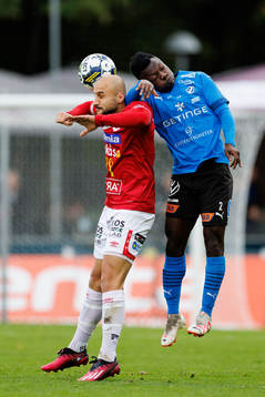 Degerfors Pashang Abdulla och Halmstads Thomas Boakye