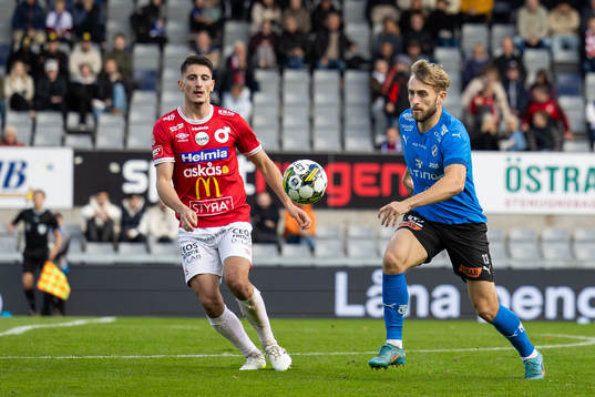 Degerfors Seid Korac och Halmstads Jack Cooper-Love
