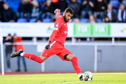 Värnamos målvakt Jonathan Ursin Rasheed