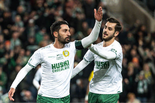 Hammarbys Nahir Besara och Adi Nalic jublar