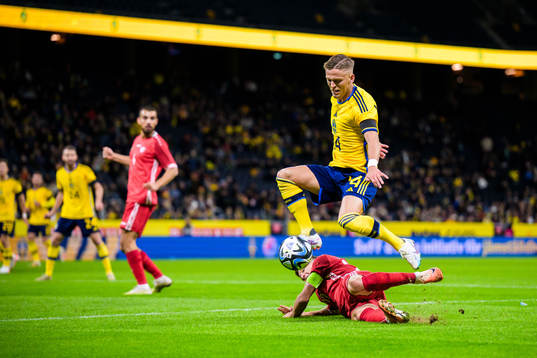 Vadim Rata of Moldova and Jesper Karlsson of Sweden