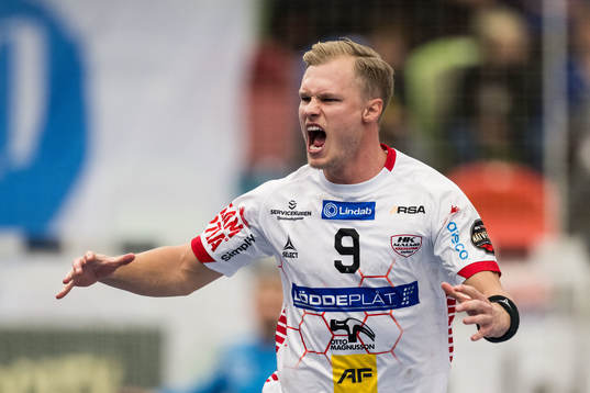HK Malmös Adam Tumba jublar