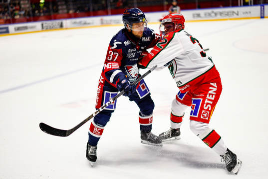 Linköpings Jesper Pettersson och  Frölundas Noah Has