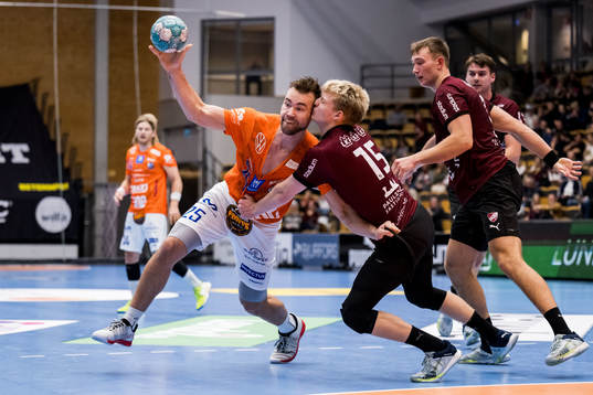 IFK Kristianstads Ludvig Åström och Lugis Axel Janhall