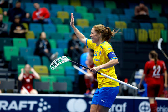 Ida Sundberg of Sweden celebrating