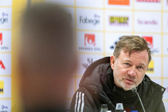 Head coach Peter Gerhardsson of the Swedish women's