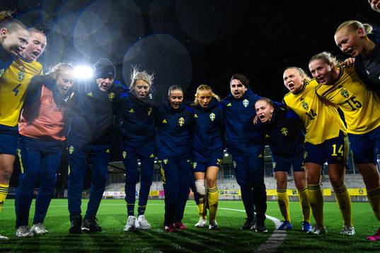 Bläddra bland fler bilder av Football, UEFA Women's under-19 Euro Qualifier, Turkey - Sweden