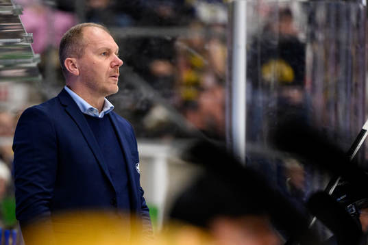 HV71s tränare Johan Lindbom