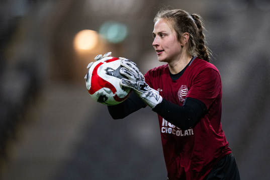 Målvakt Anna Tamminen