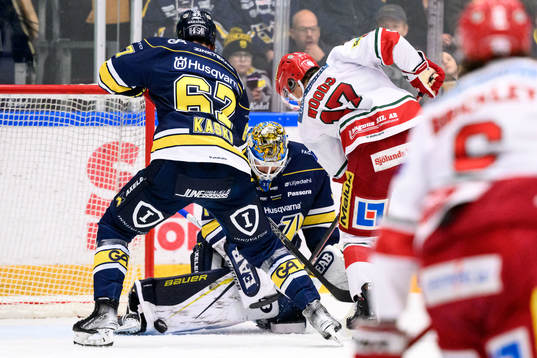 HV71s målvakt Joni Ortio